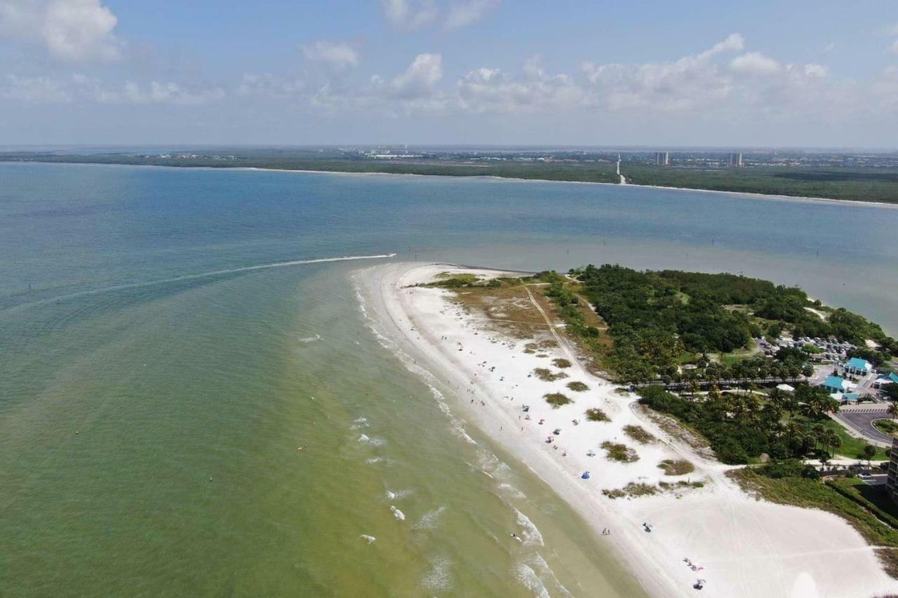 Estero Island Apartment With Boat Dock Fort Myers Beach Exterior photo