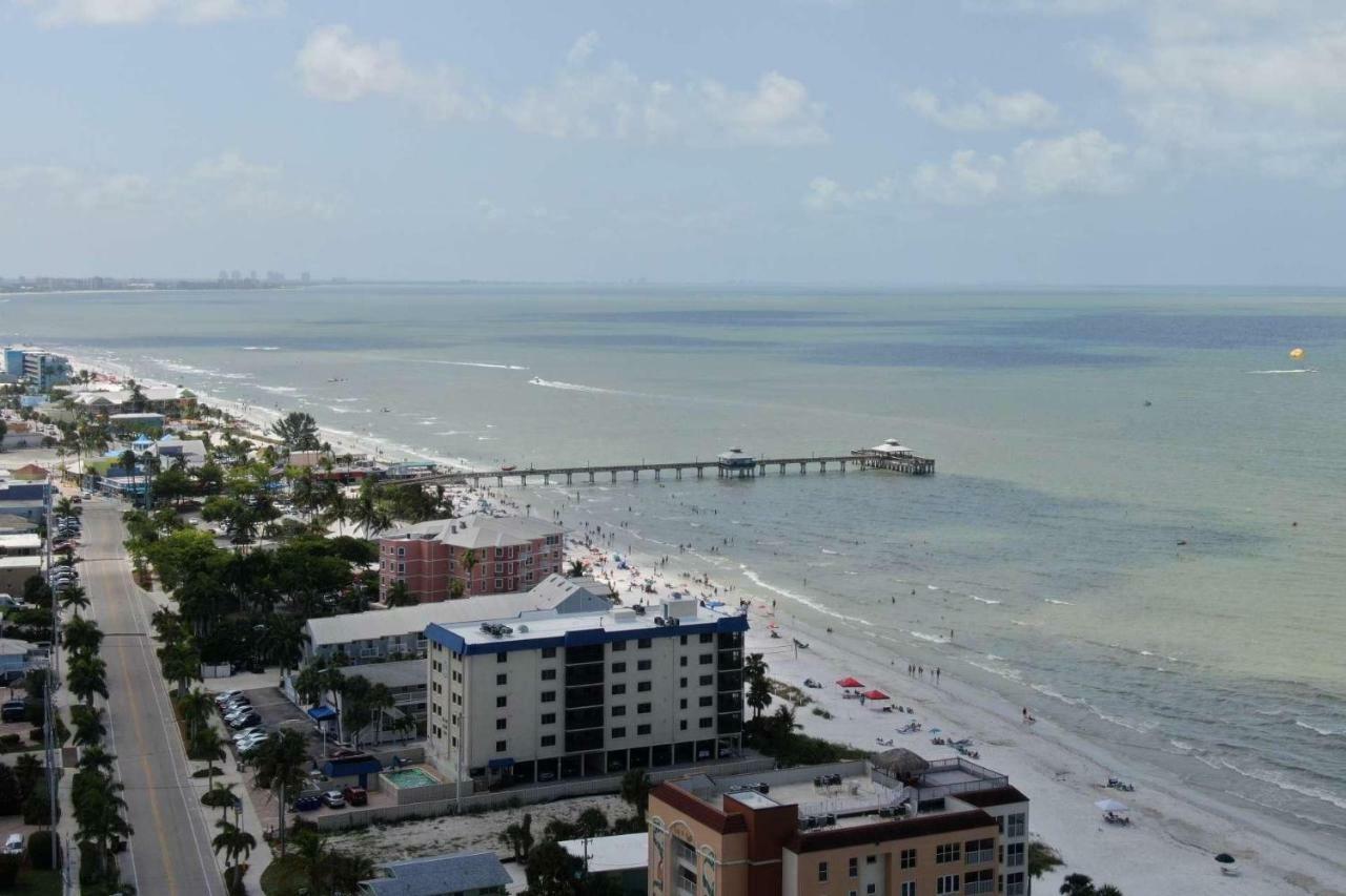 Estero Island Apartment With Boat Dock Fort Myers Beach Exterior photo